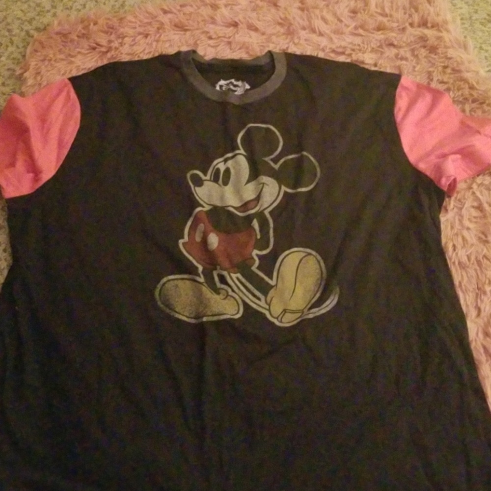 Mickey t
